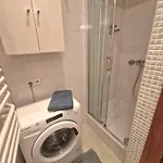 Apartment Yoga